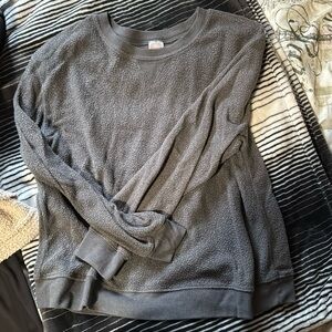 Grey textured sweatshirt, size medium ruffle